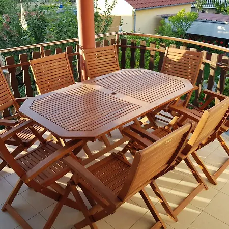 Duje شقة بيبينيا