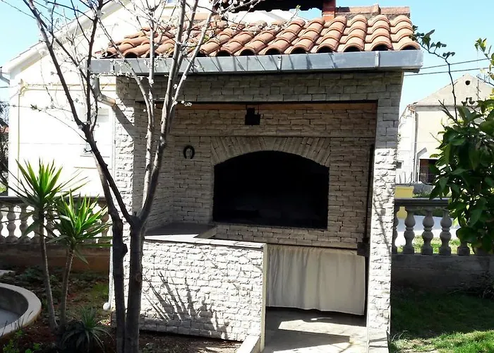 Duje * بيبينيا