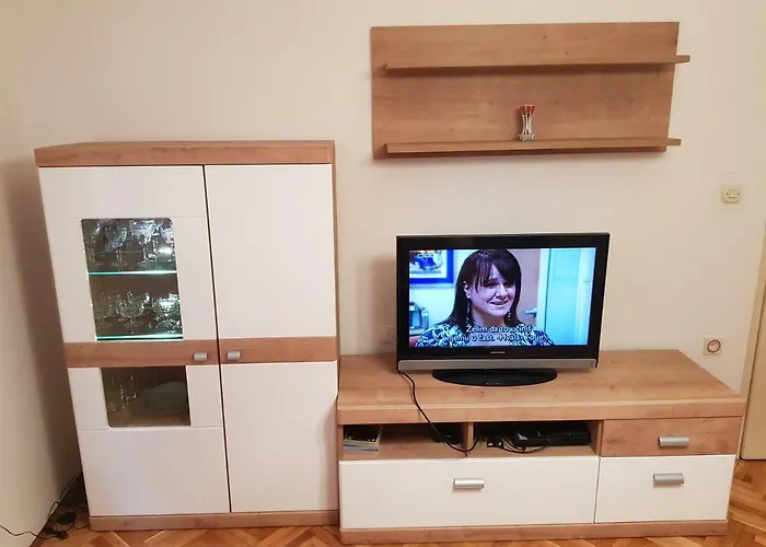 Duje * بيبينيا