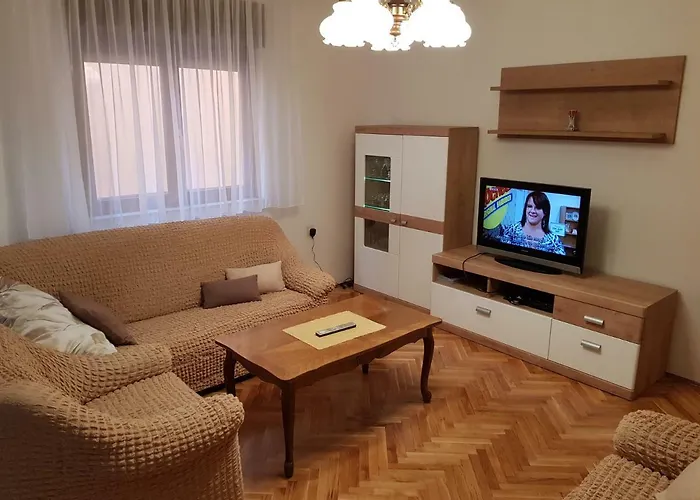 Duje شقة بيبينيا